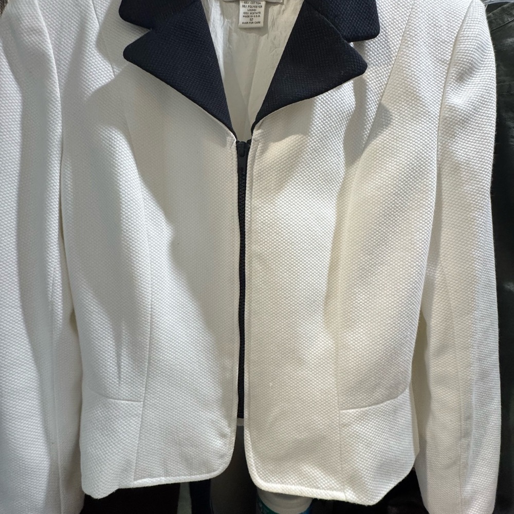 Casual corner vintage blazer.